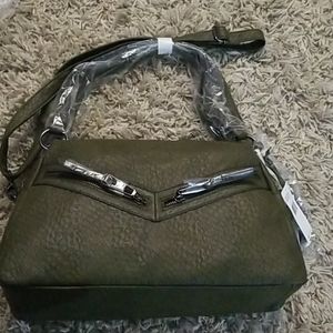 Jessica Simpson purse